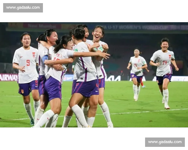 今日足球赛事直播精彩纷呈 聚焦全球顶级联赛赛场实时战况