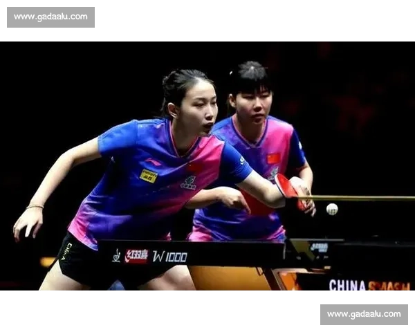 激烈水球赛事来袭 各大队伍角逐水中冠军荣耀 激烈水球赛事来袭 各大队伍角逐水中冠军荣耀