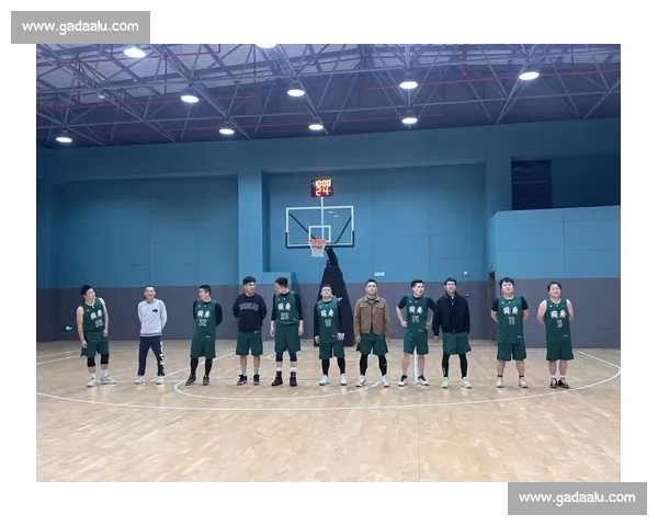 篮球赛事直播免费在线观看平台全方位推荐最新比赛实时更新 - 副本 篮球赛事直播免费在线观看平台全方位推荐最新比赛实时更新 - 副本