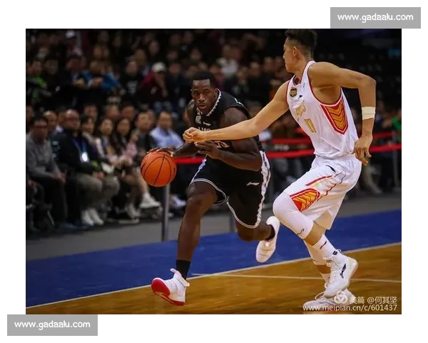 篮球赛事在线入口为您提供全方位实时赛事数据直播与精彩回放分析 - 副本 - 副本 (2) 篮球赛事在线入口为您提供全方位实时赛事数据直播与精彩回放分析 - 副本 - 副本 (2)