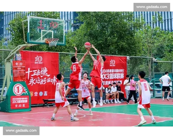 精彩篮球赛事全程直播实时跟踪全局赛事数据分析与互动体验 - 副本 (2)